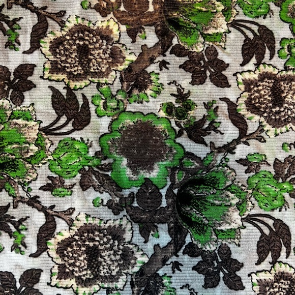 NWT  Diane von Furstenberg Faridah Crew Neck Mesh Top
Light Blue Size M - Picture 4 of 5